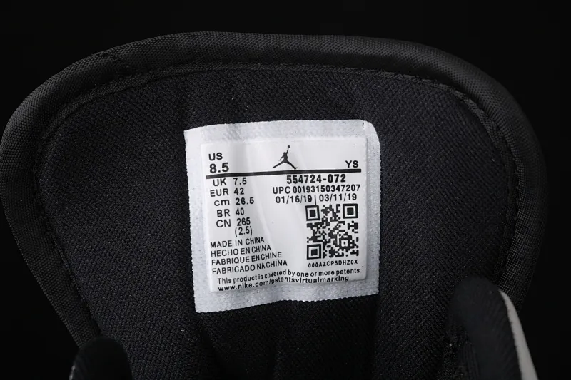 All categories Air Jordan Jordan series basketball shoes Air Jordan 1 Mid Air Jordan 1 Mid "Grey Volt" AJ1 Joe 1 neutral gray fluorescent yellow basketball shoes 554724-072